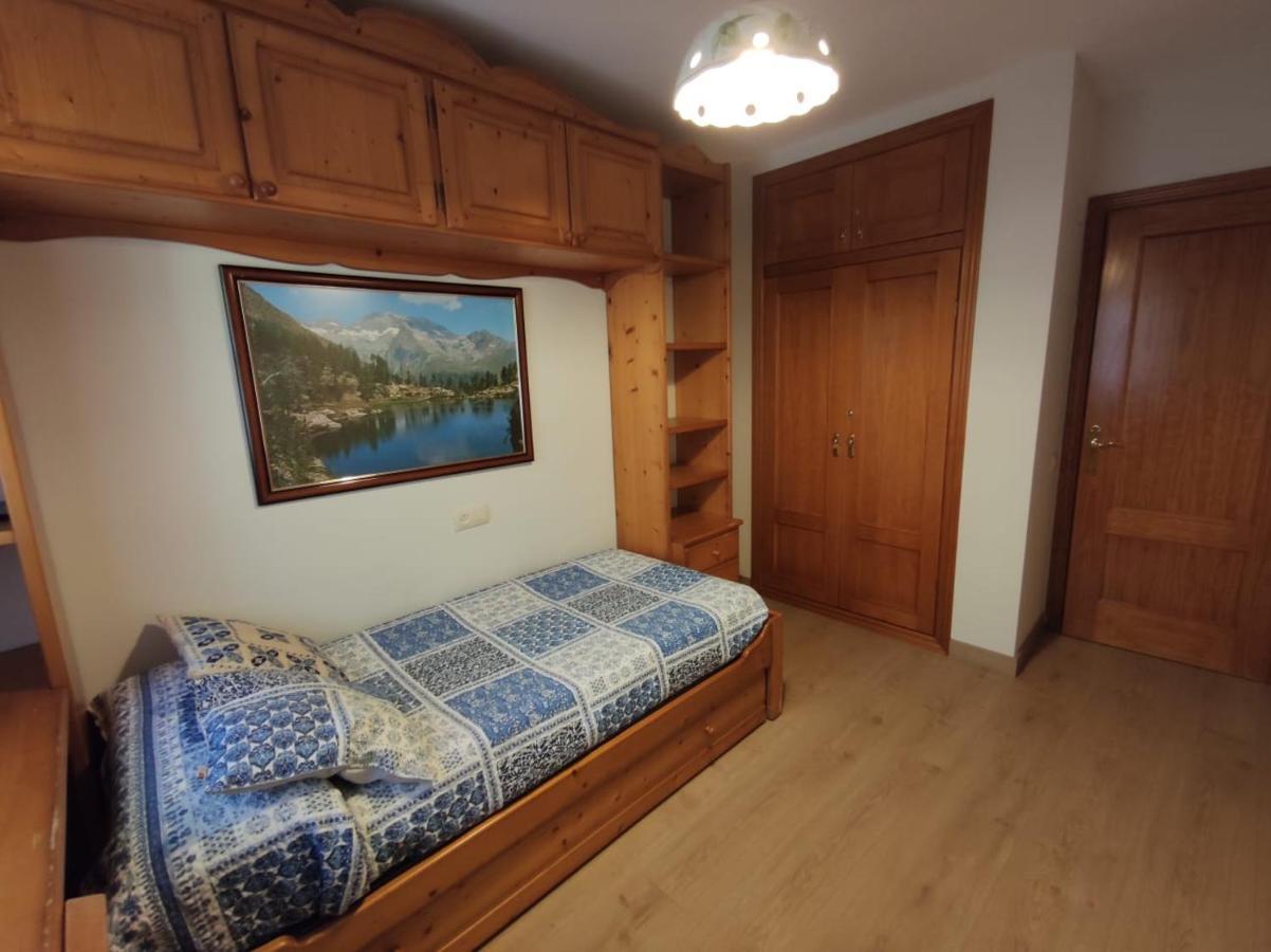 Apartamento En Benasque Casa Sinantonio - Inmocyma Exterior photo
