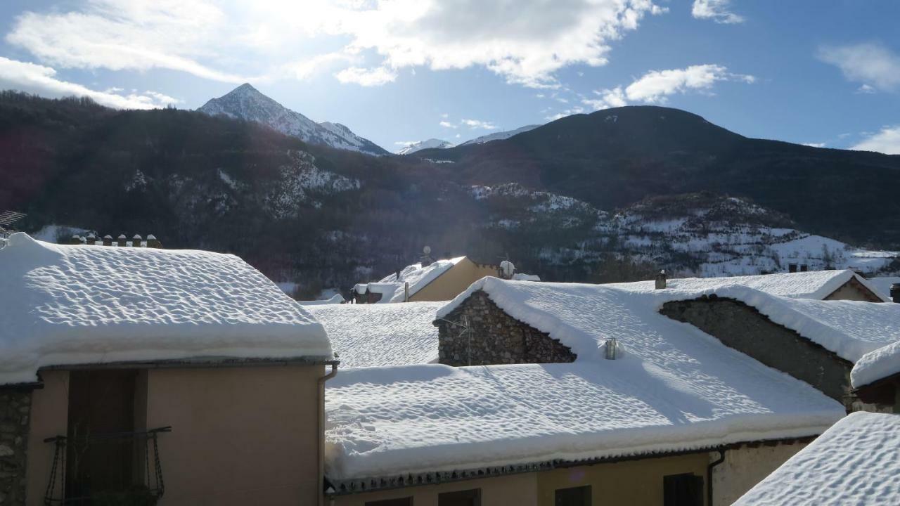 Apartamento En Benasque Casa Sinantonio - Inmocyma Exterior photo